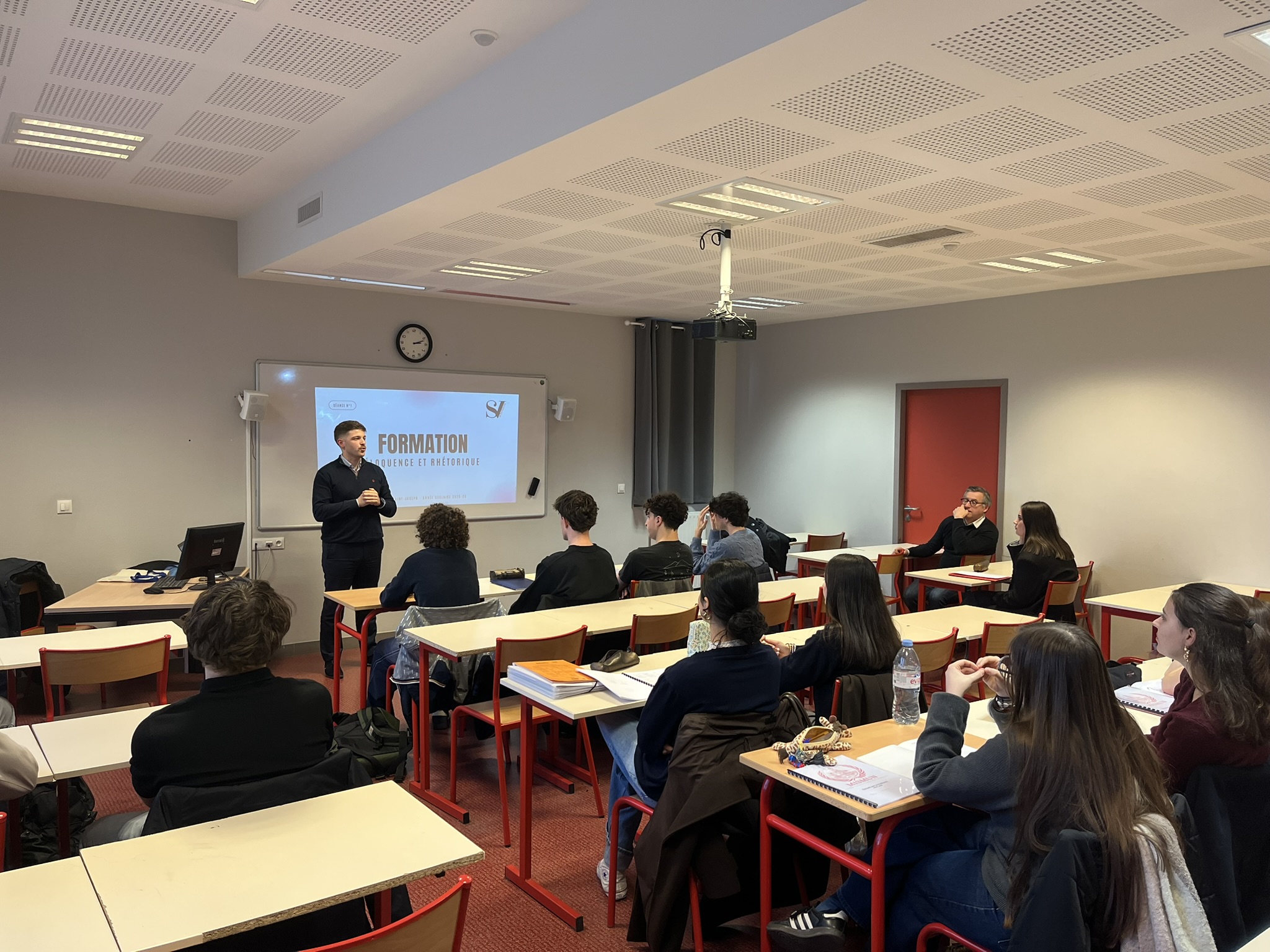 🎙 Les Terminales apprennent l’art oratoire !